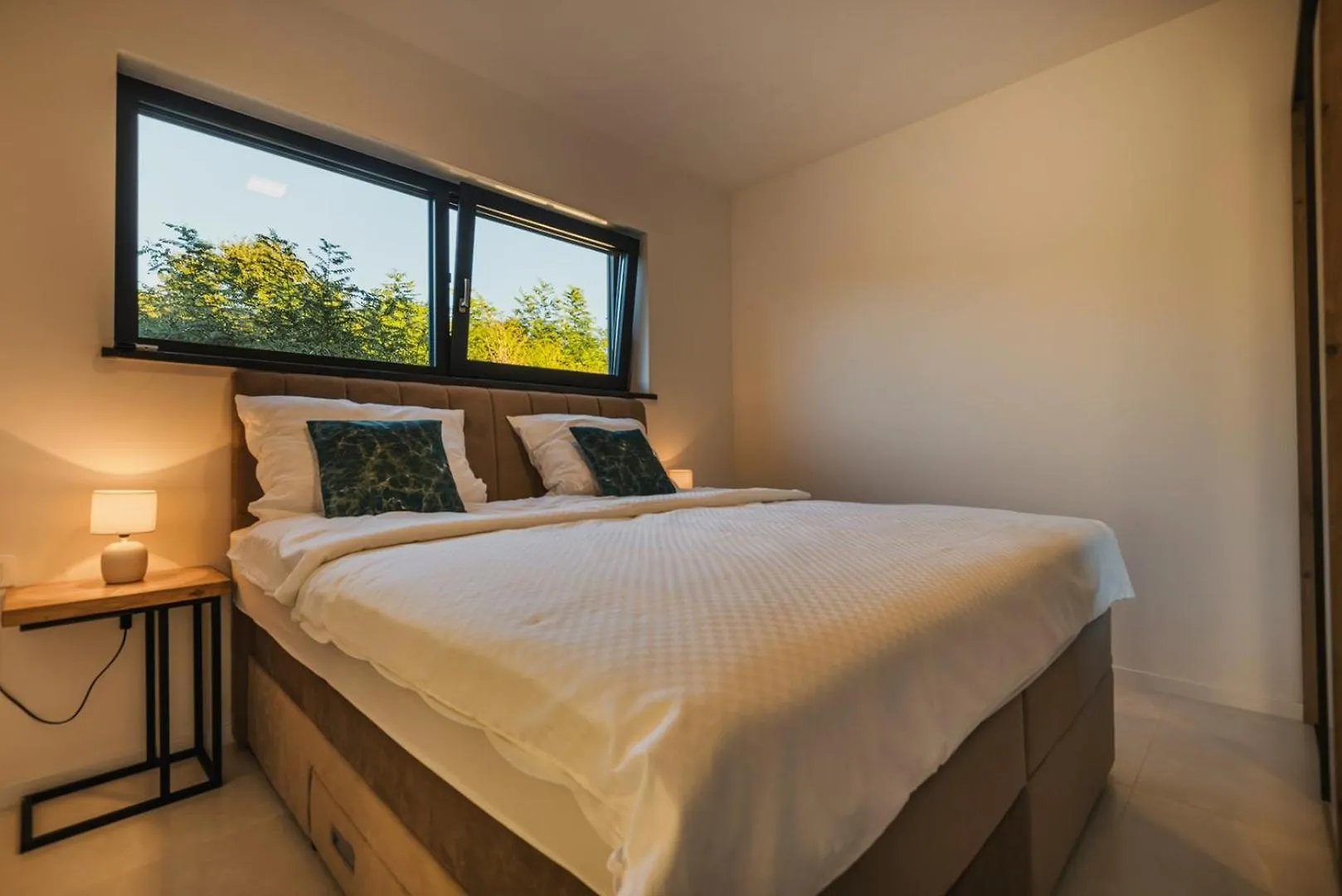 Beautiful Villa Angelina With Private Pool And Sauna Kaštelir